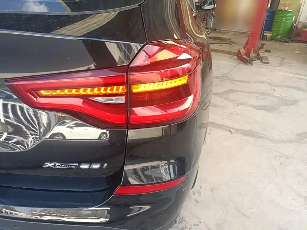 BMW X3 — миниатюра 8