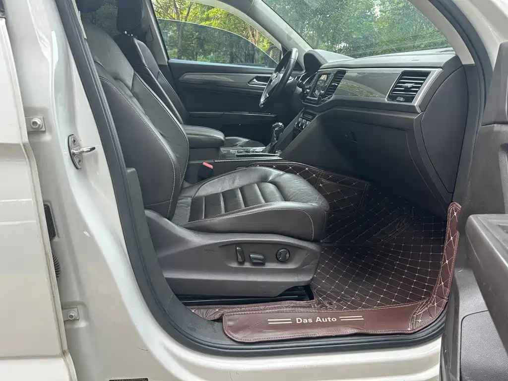 Volkswagen Teramont — миниатюра 9