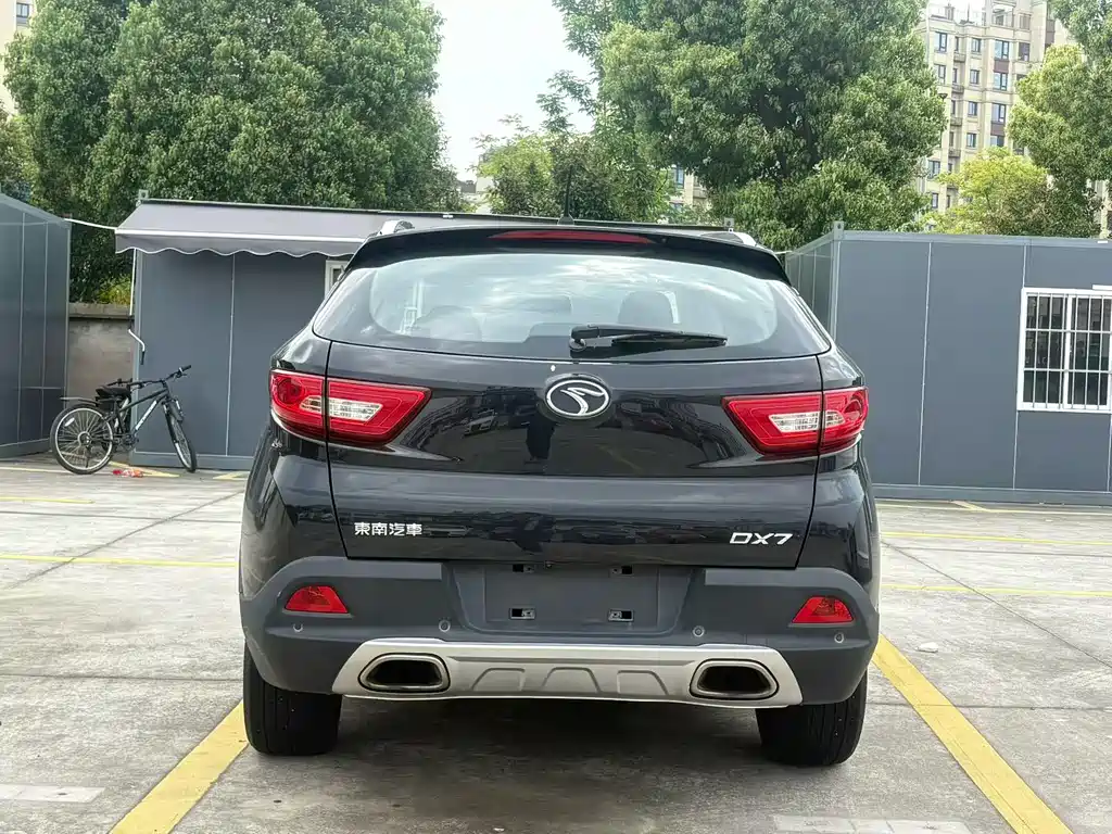 Soueast DX7 2018 1.5T MT Luxury