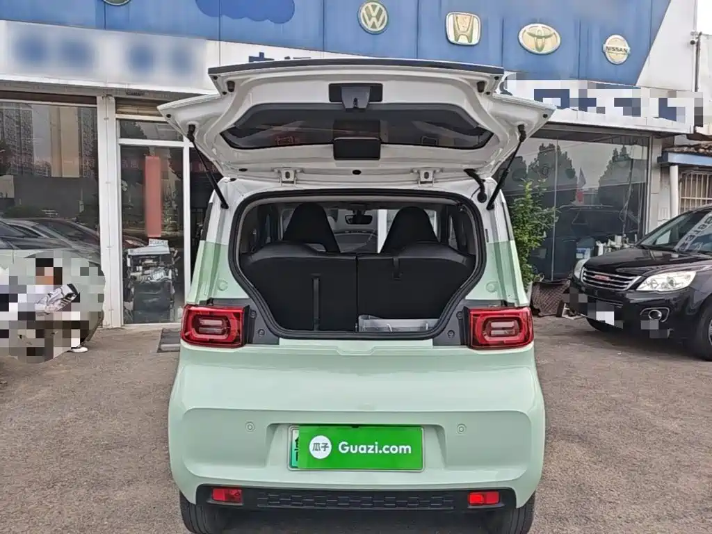 Wuling MINIEV — миниатюра 19