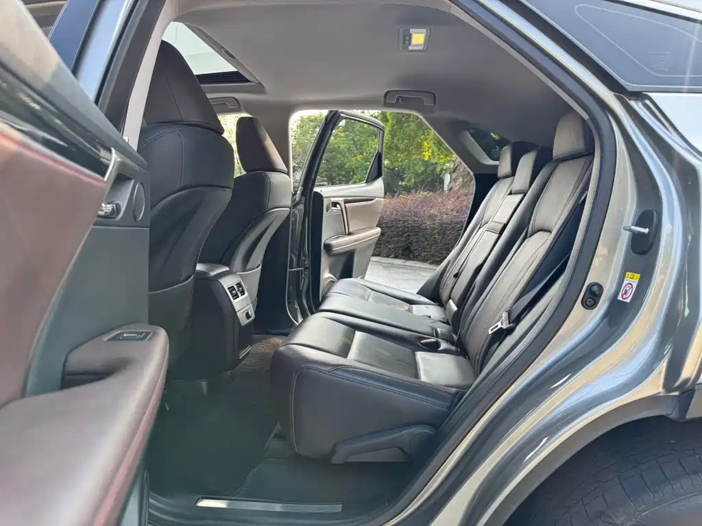 Lexus RX — миниатюра 7
