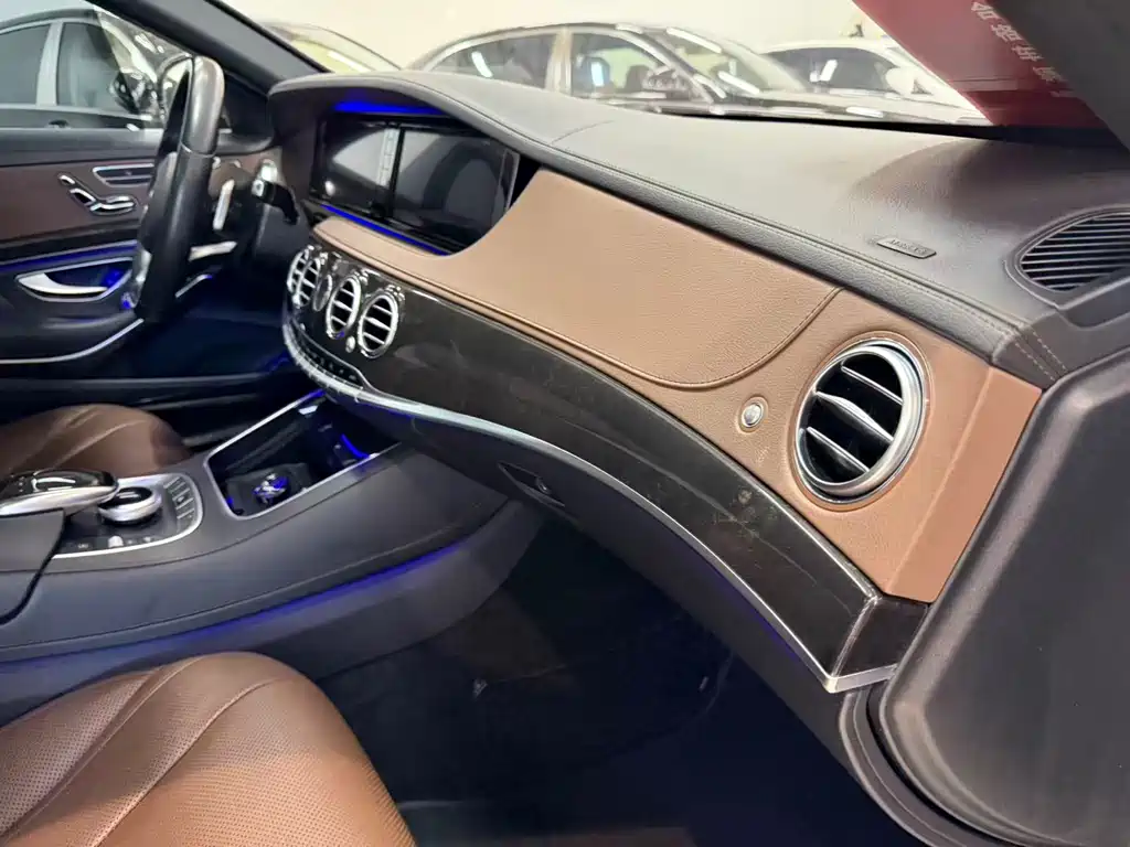 Mercedes-Benz S-Class — миниатюра 15