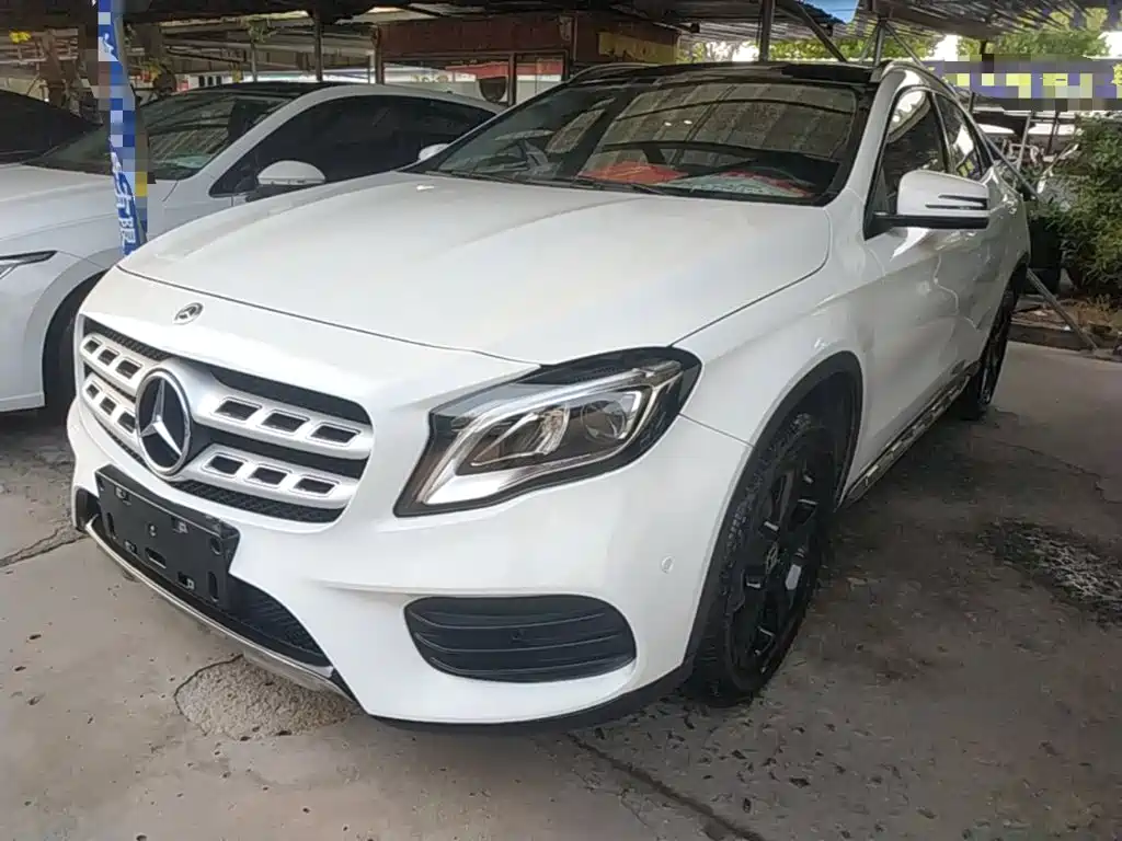 Mercedes-Benz GLA — миниатюра 2