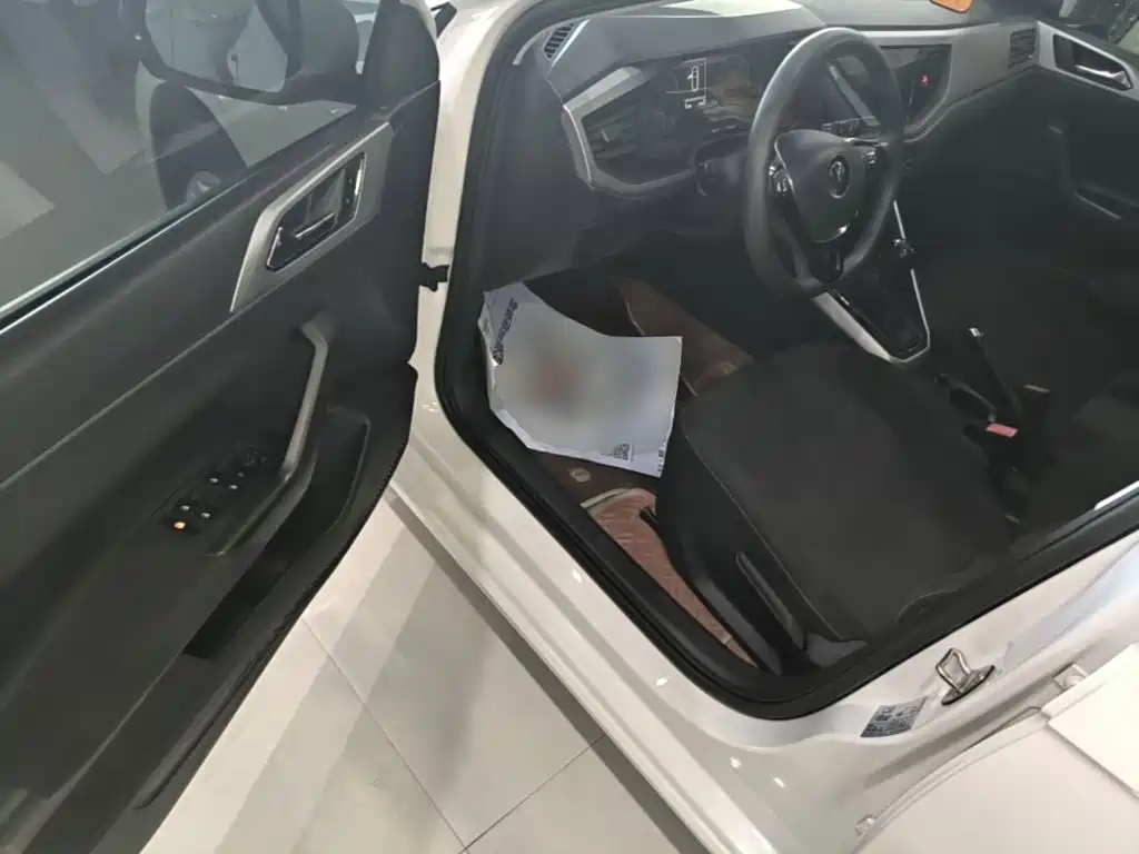 Volkswagen Polo — миниатюра 16