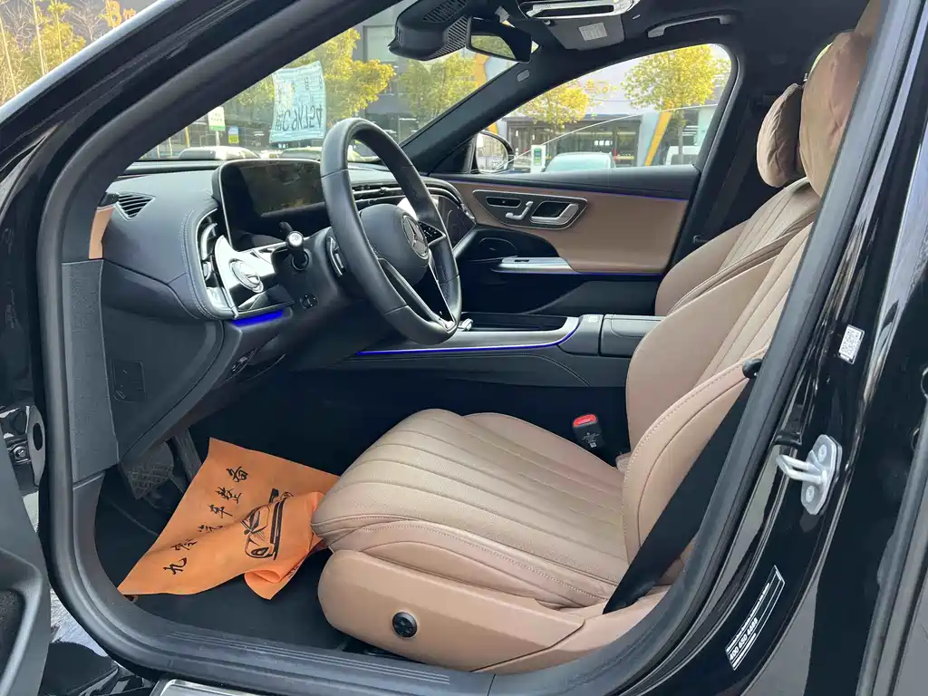 Mercedes-Benz E-Class E 2024 E 350 e L