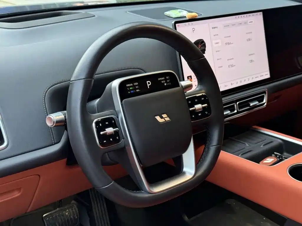 Li Auto Li L8 — миниатюра 2