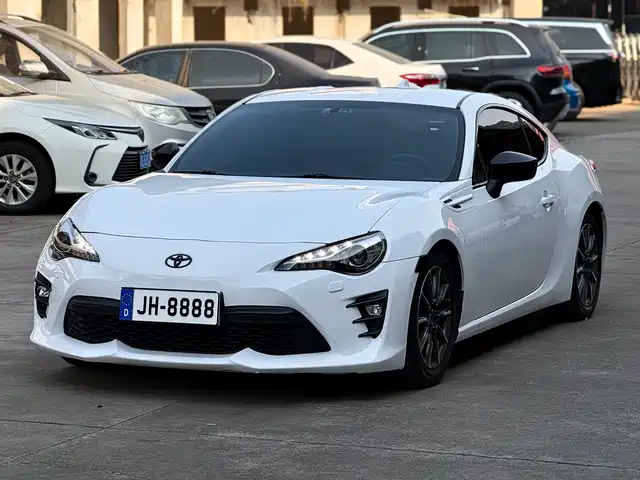 TOYOTA 86