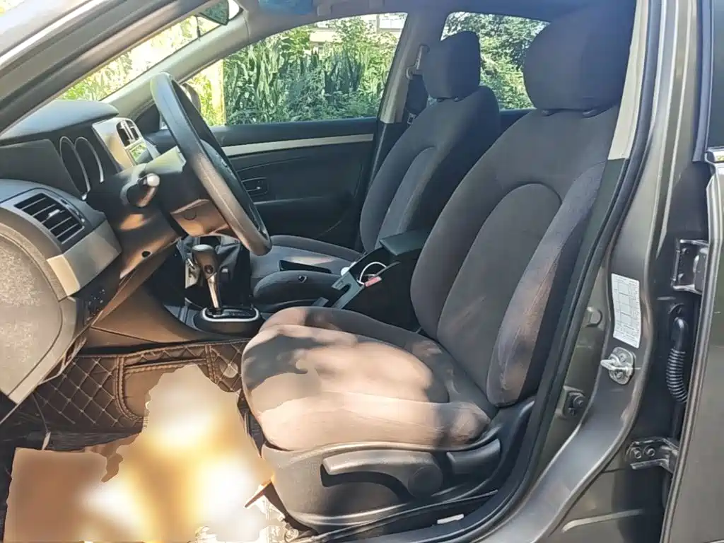 Nissan Sylphy — миниатюра 15
