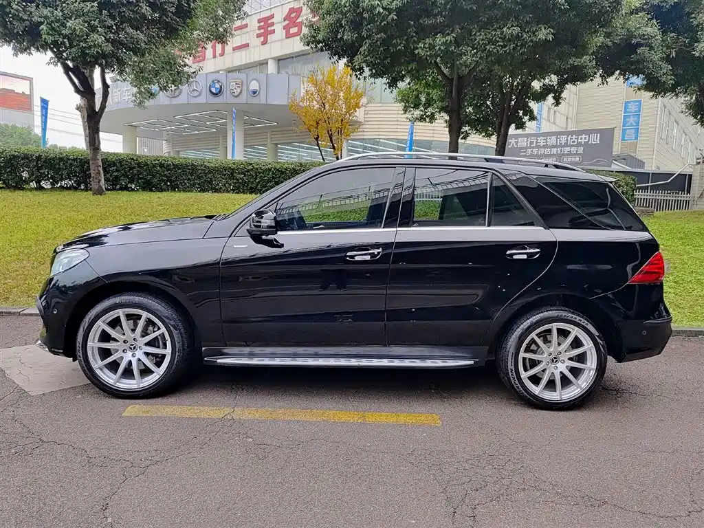 MERCEDES-BENZ GLE