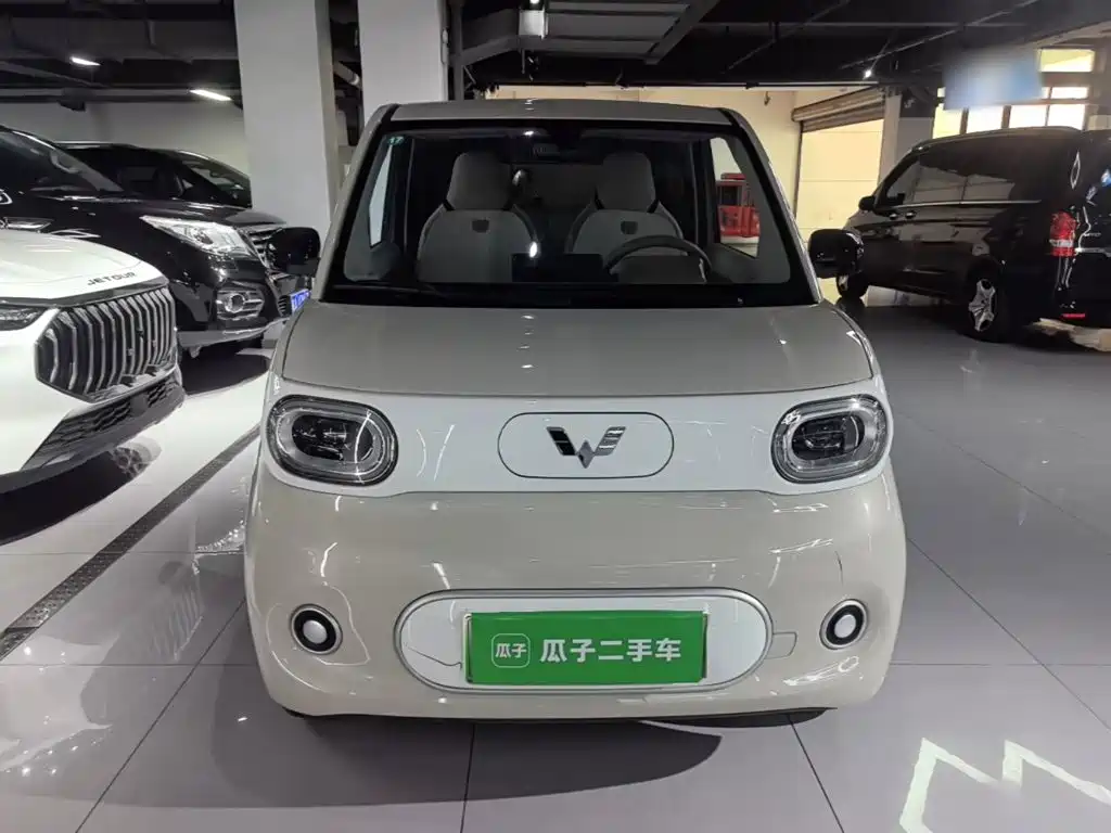 Wuling MINIEV — миниатюра 3