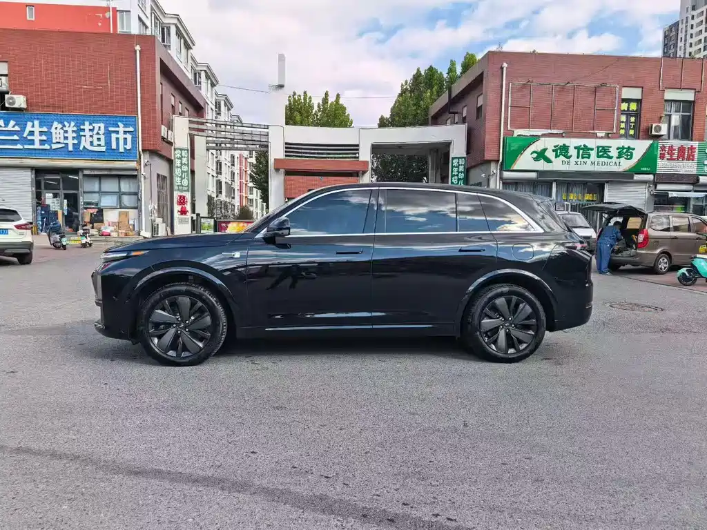 Li Auto Li L7 — миниатюра 2