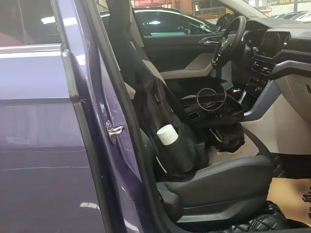Volkswagen T-Cross — миниатюра 25