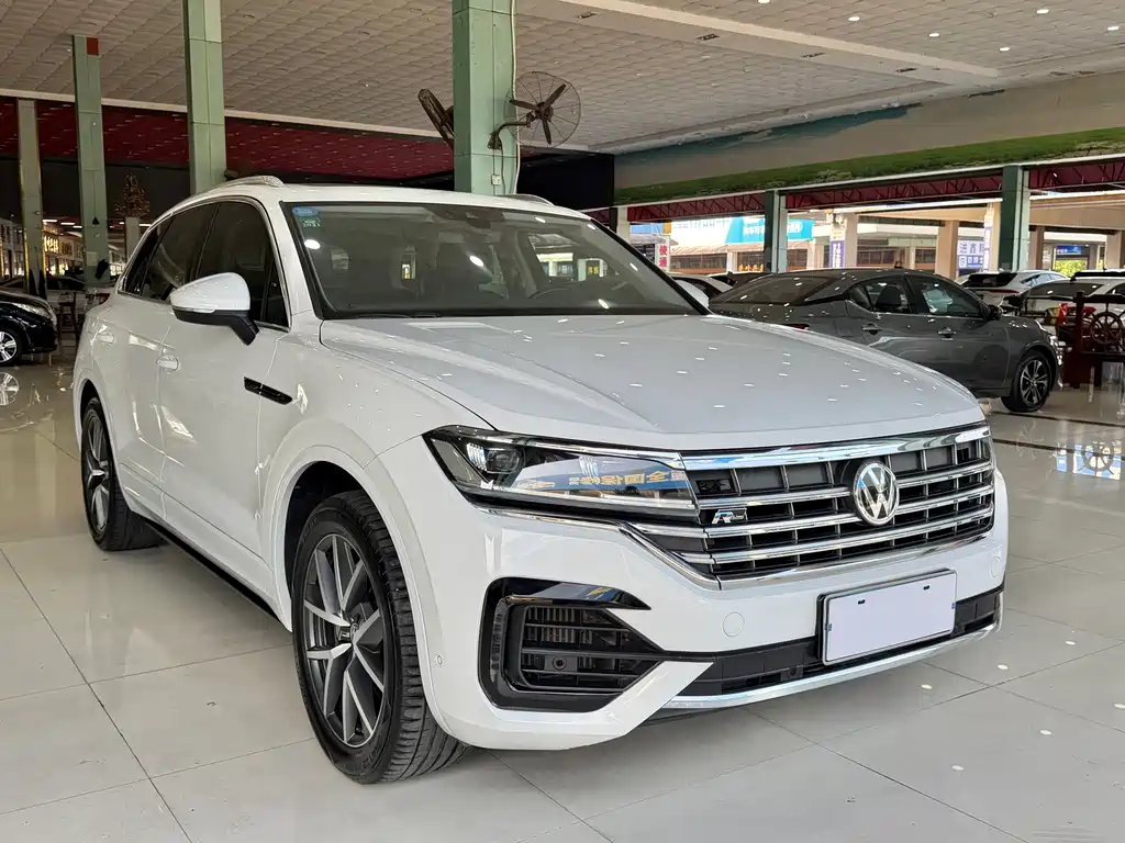 Volkswagen Touareg — миниатюра 3