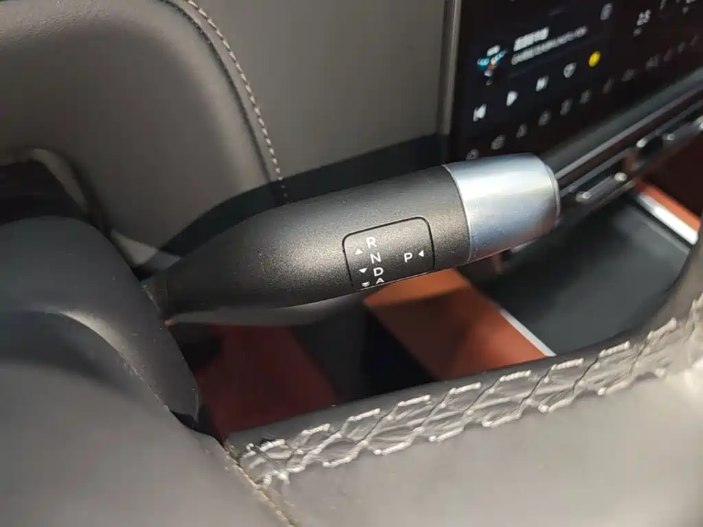 Li Auto Li L9 — миниатюра 14