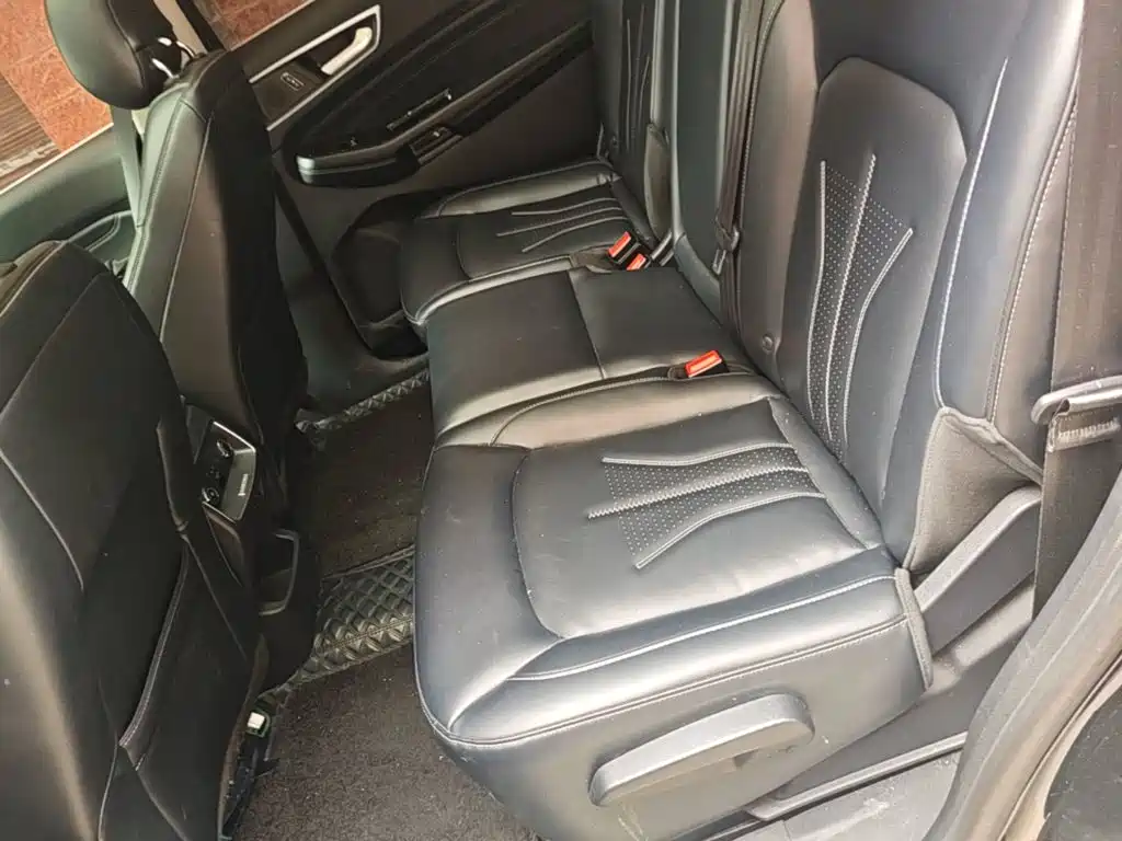 Ford Edge — миниатюра 17
