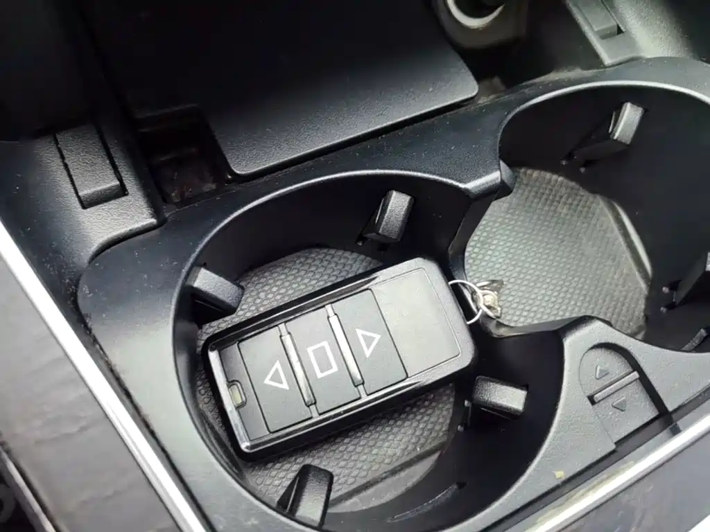 Mercedes-Benz C-Class — миниатюра 13