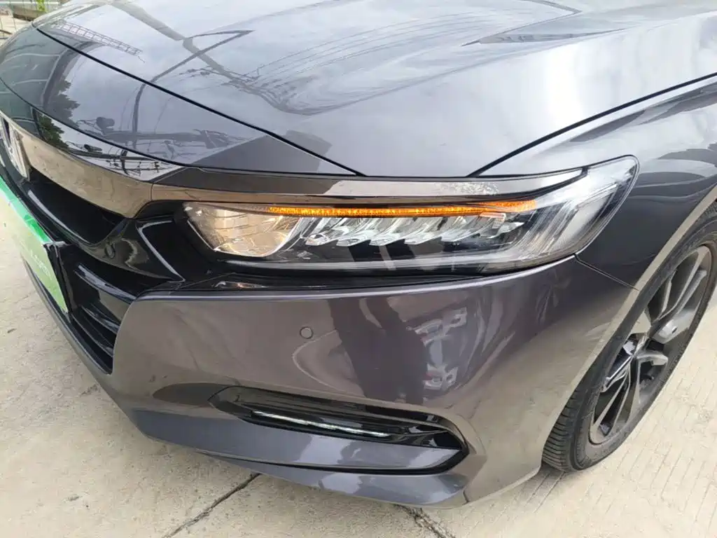 Honda Accord — миниатюра 24