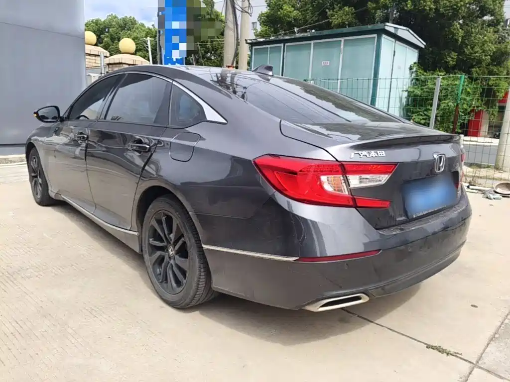 Honda Accord — миниатюра 5