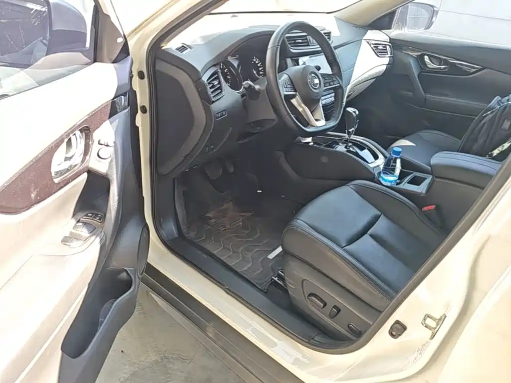 Nissan X-Trail — миниатюра 16