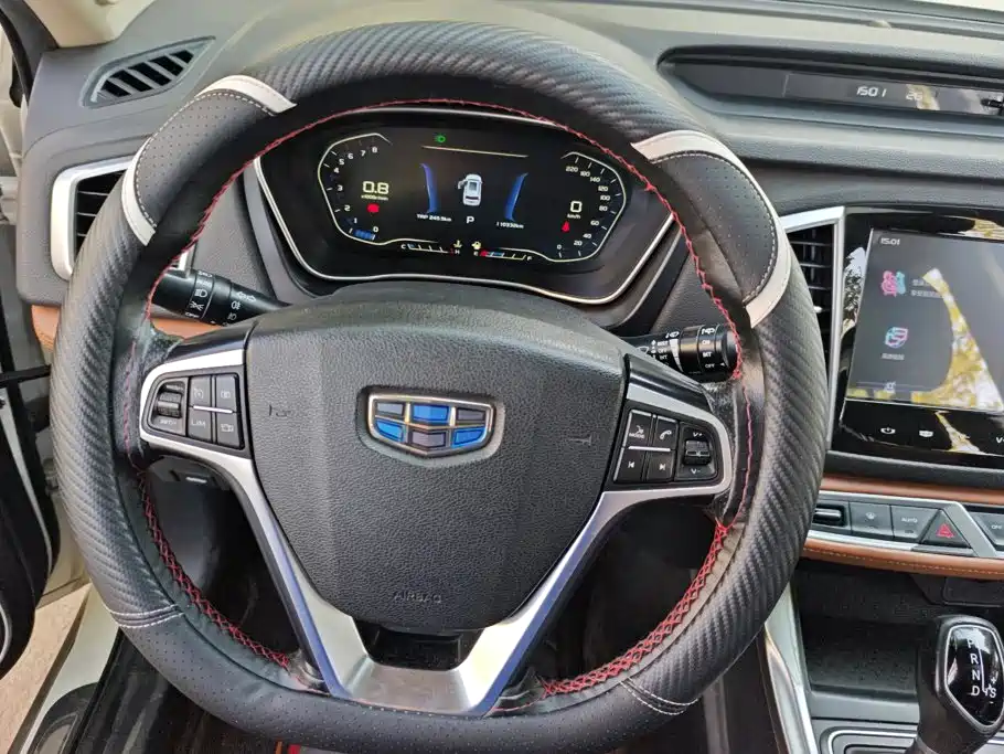 Geely Vision X6 — миниатюра 15