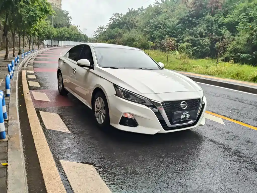 Nissan Teana — миниатюра 3