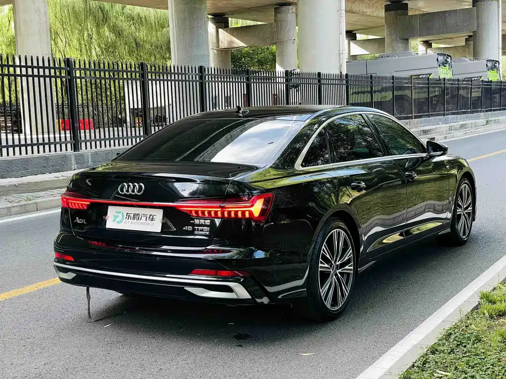 Audi A6L — миниатюра 5