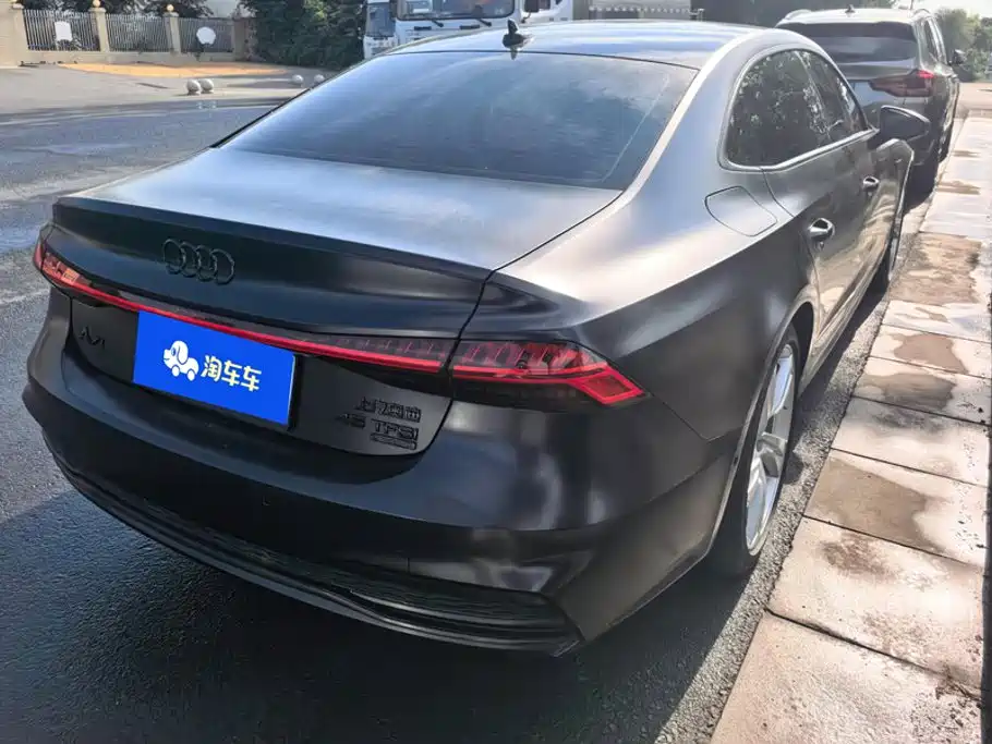 Audi A7L — миниатюра 3