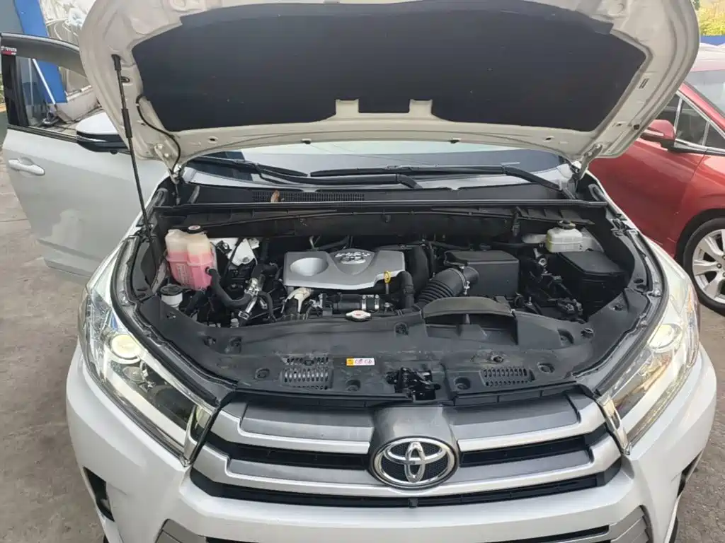 Toyota Highlander — миниатюра 20