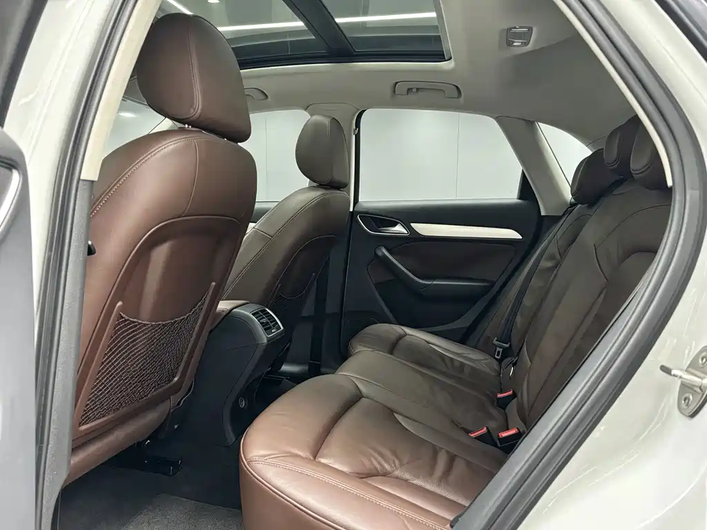 Audi Q3 — миниатюра 5