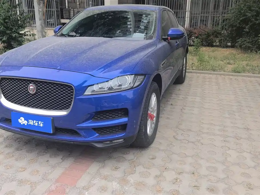 Jaguar F-PACE 2017
