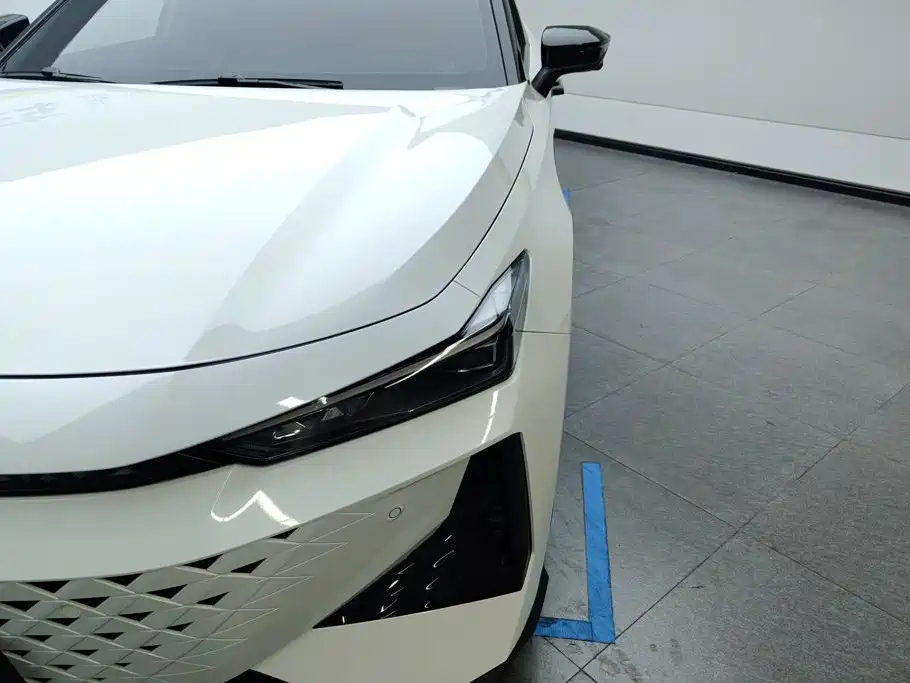 Changan UNI-V — миниатюра 5