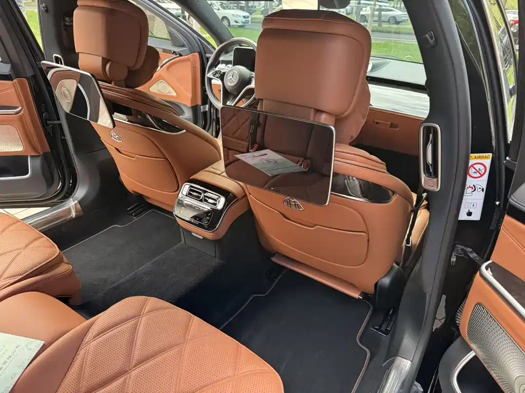 Mercedes-Benz S-Class — миниатюра 6