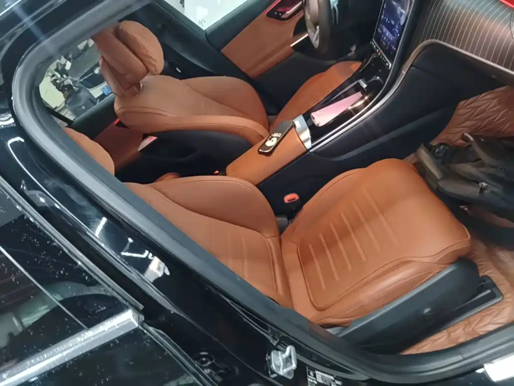 Mercedes-Benz GLC — миниатюра 25