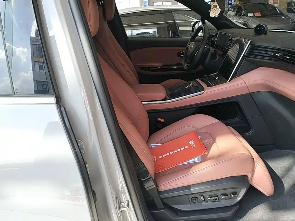NIO EC6 — миниатюра 25