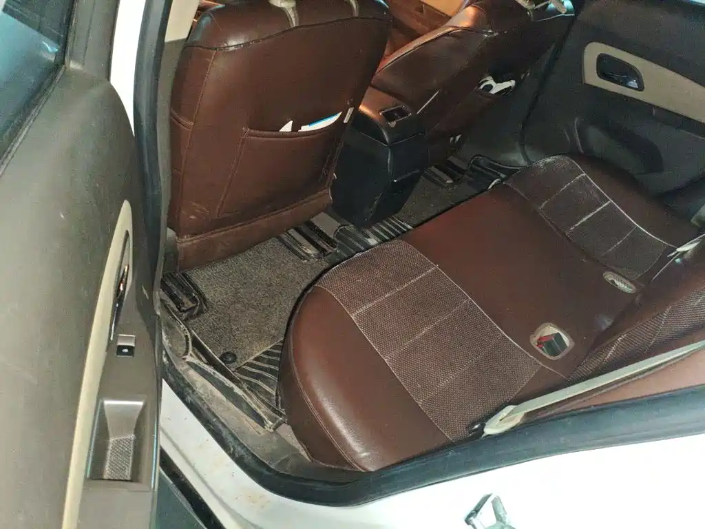 Chevrolet Cruze — миниатюра 18