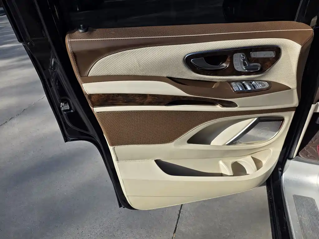 Mercedes-Benz Vito — миниатюра 6