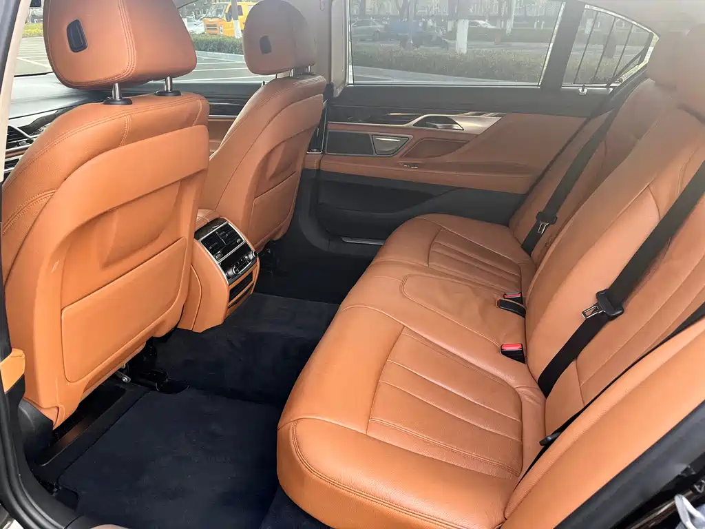 BMW 7 SERIES NEW ENERGY