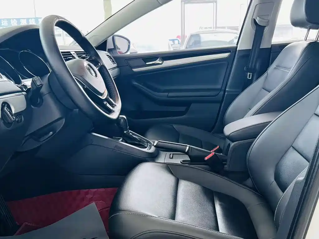 Volkswagen Sagitar — миниатюра 8