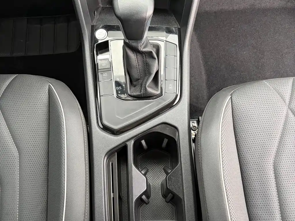 Volkswagen Tiguan L — миниатюра 10