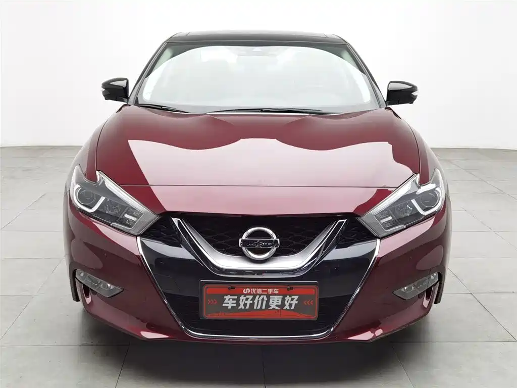 NISSAN SIMA