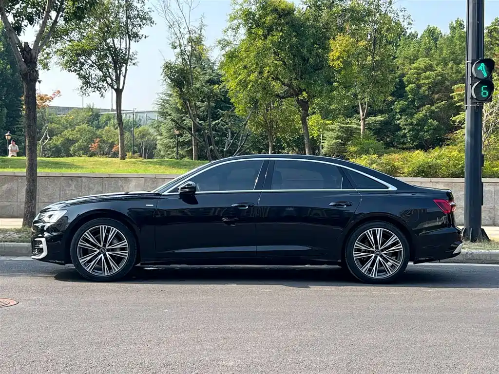Audi A6L — миниатюра 3
