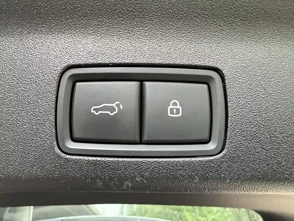 Li Auto Li L9 — миниатюра 8