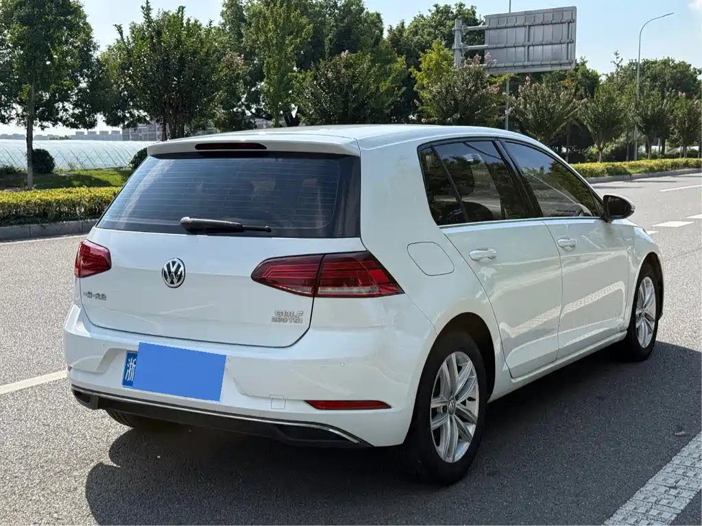 Volkswagen Golf — миниатюра 7