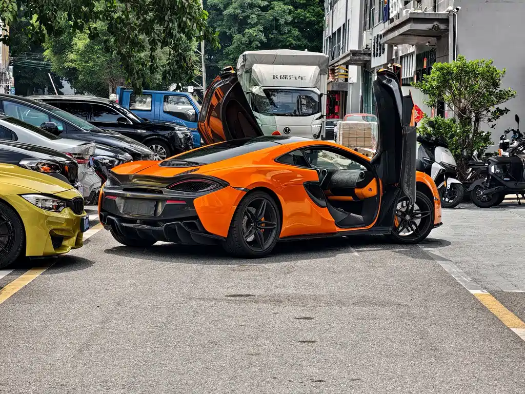 McLaren 570 2016 570GT 3.8T Coupe