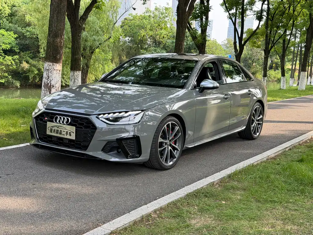 Audi S4 2021