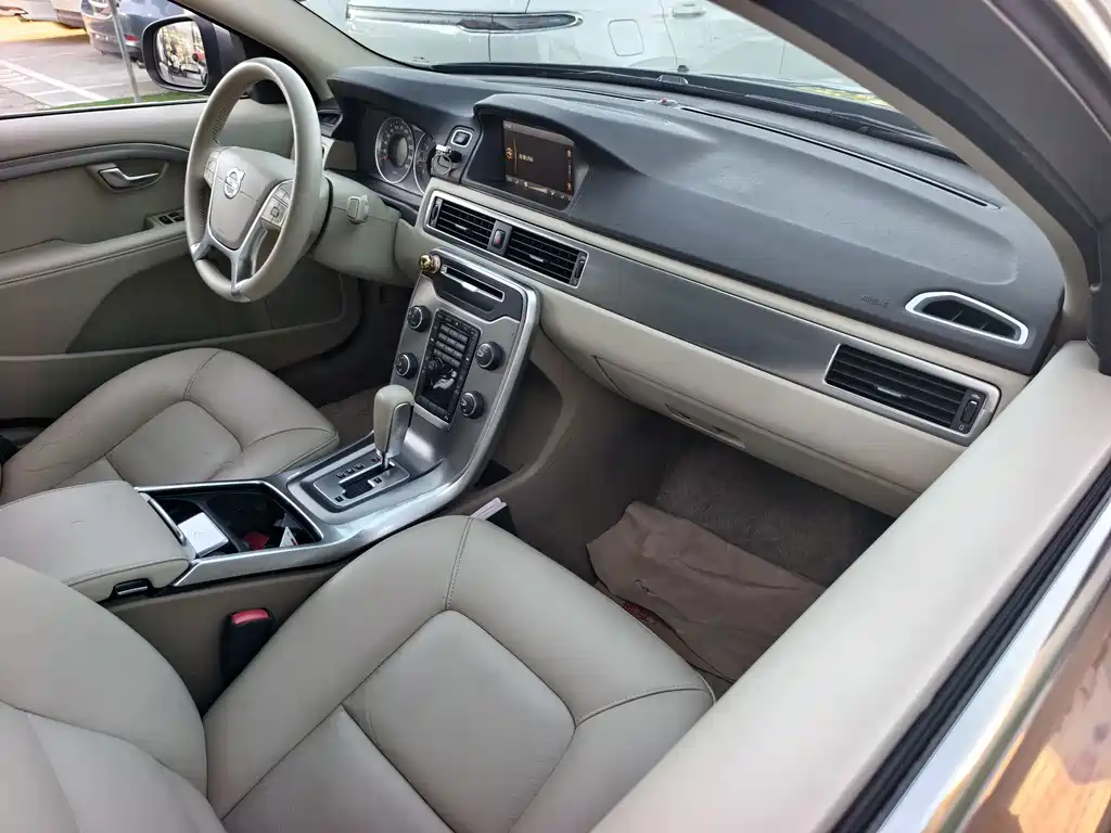 Volvo S80L — миниатюра 17