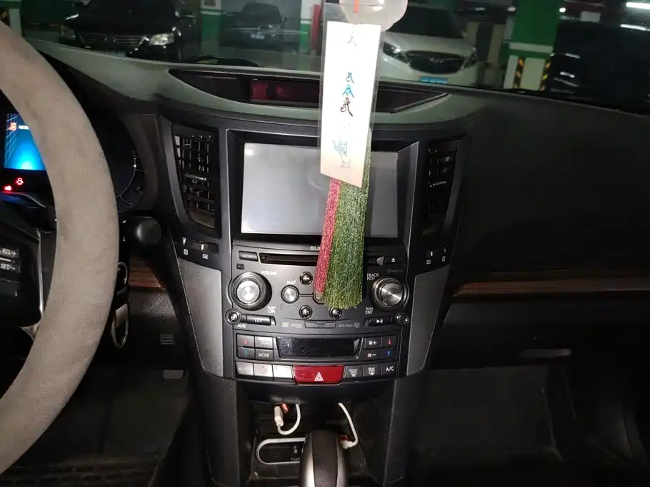 Subaru Outback — миниатюра 13