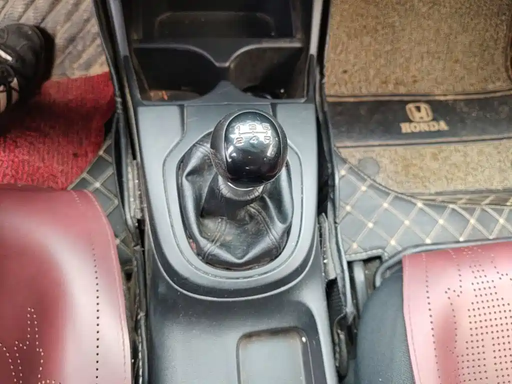 Honda Fit — миниатюра 14