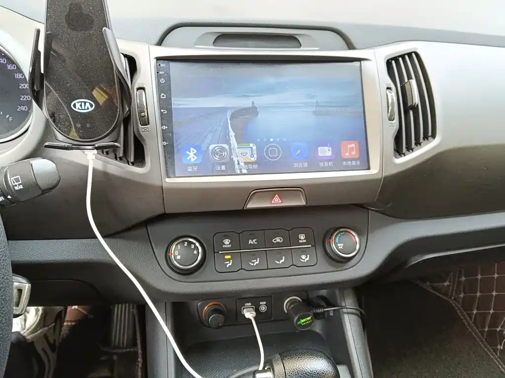 Kia Sportage — миниатюра 9