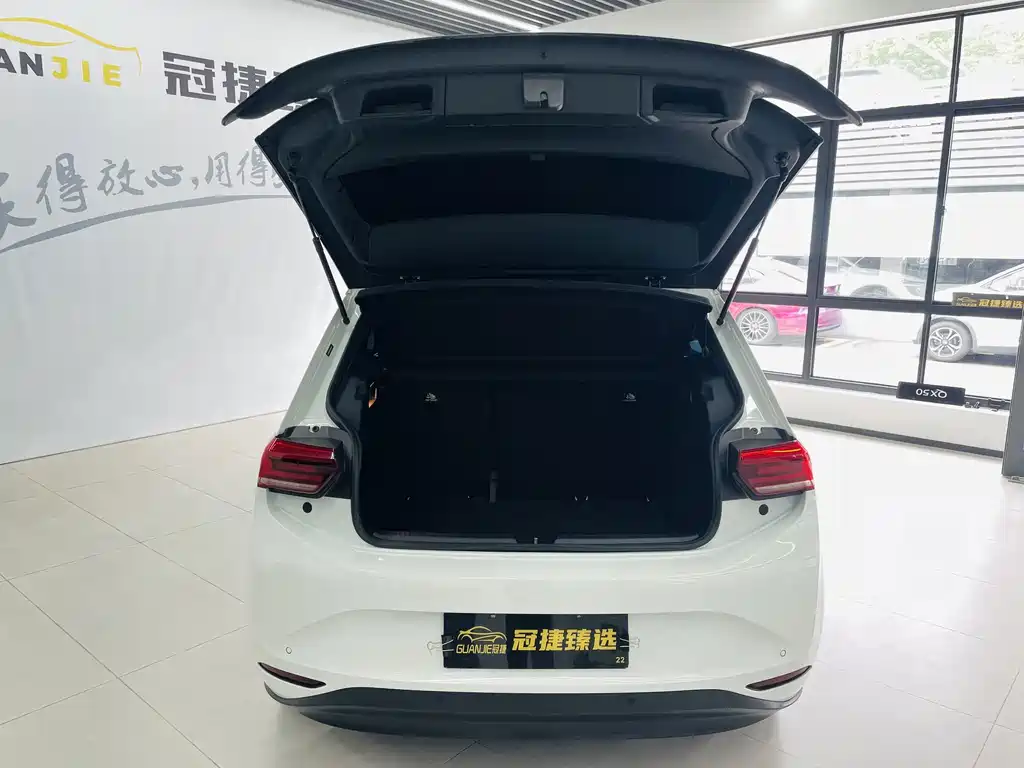 Volkswagen ID.3 — миниатюра 13